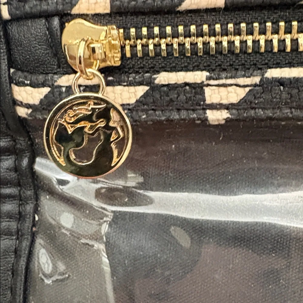 Spartina 449 cosmetic case